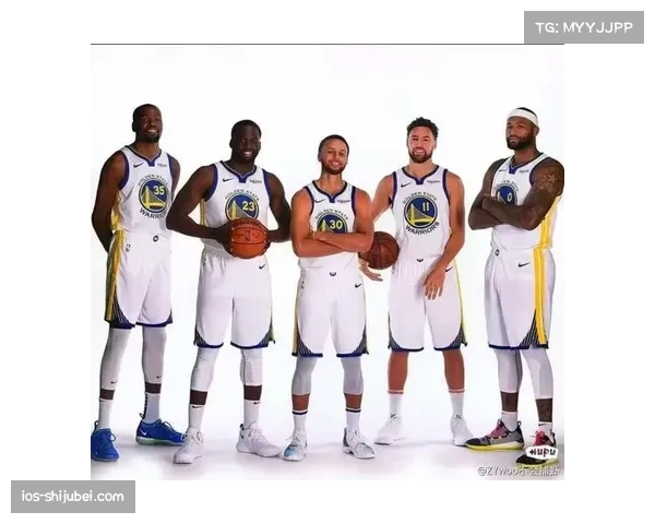 勇士阵容年龄结构问题显现,主力轮换与伤病管理 勇士阵容年龄结构问题显现,主力轮换与伤病管理